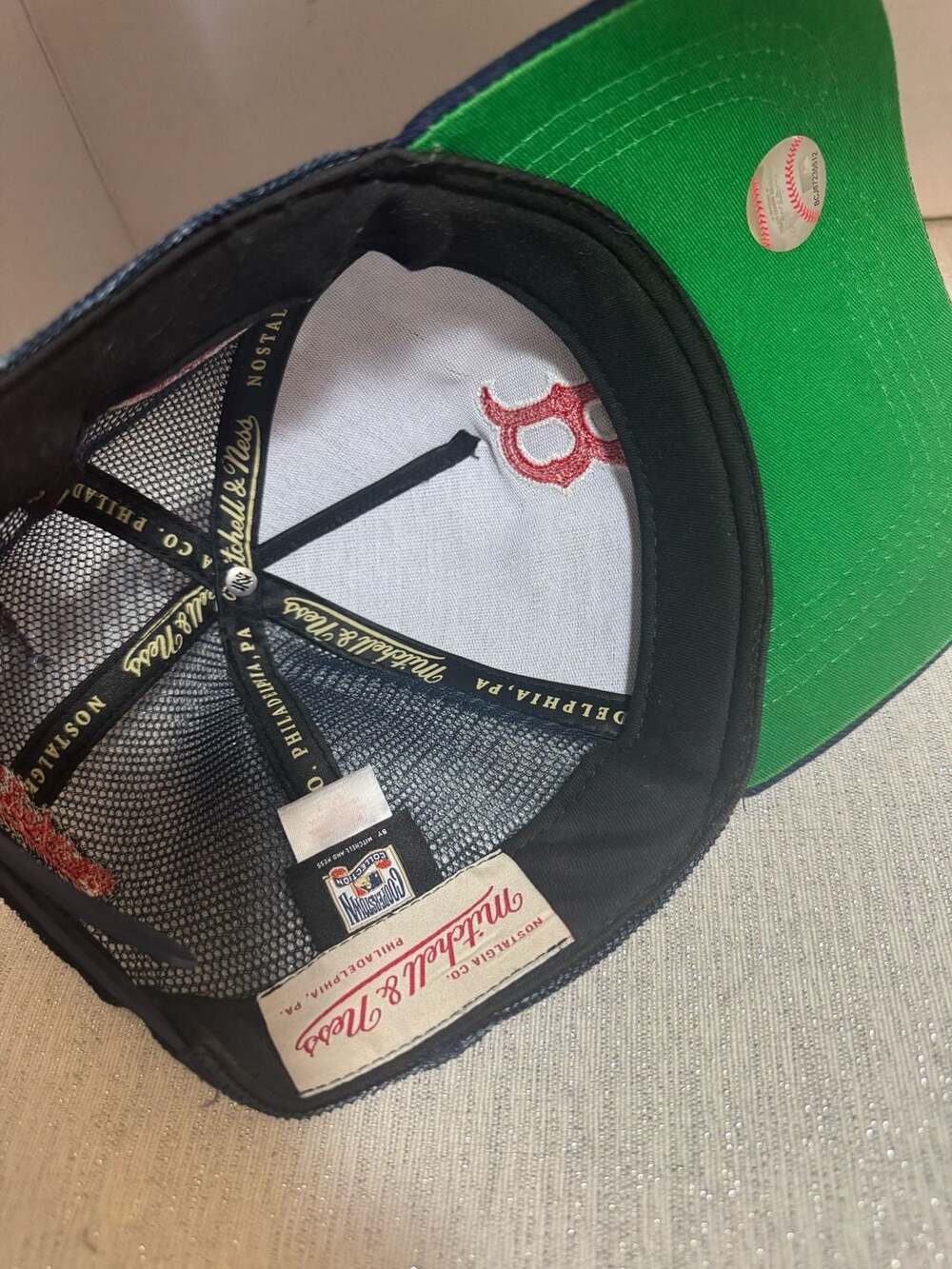 Mitchell & Ness Boston Red Sox Cooperstown Collection Trucker Snapback Hat - Picture 4 of 4